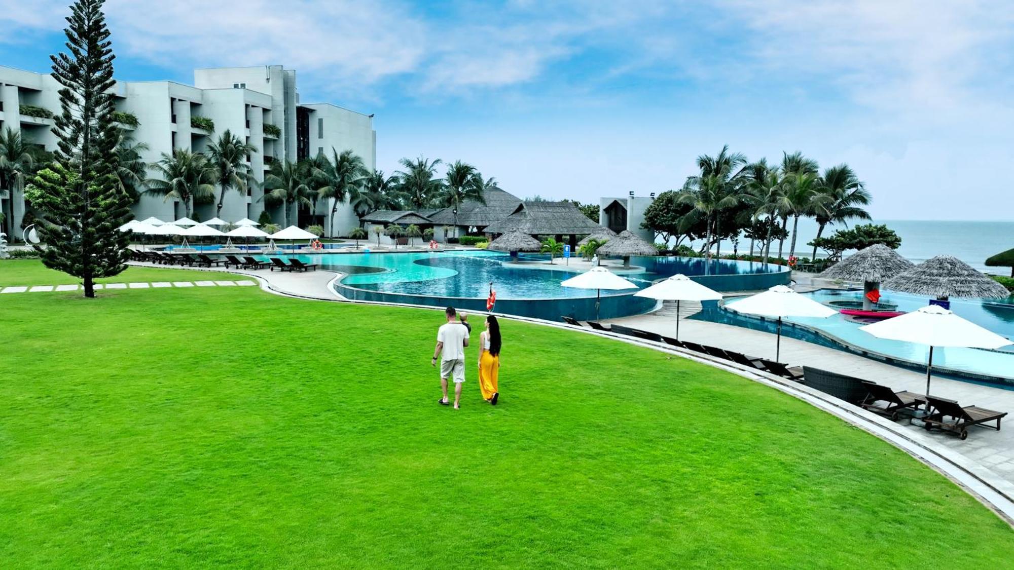 Vietsovpetro Ho Tram Beach Resort & Spa Kültér fotó