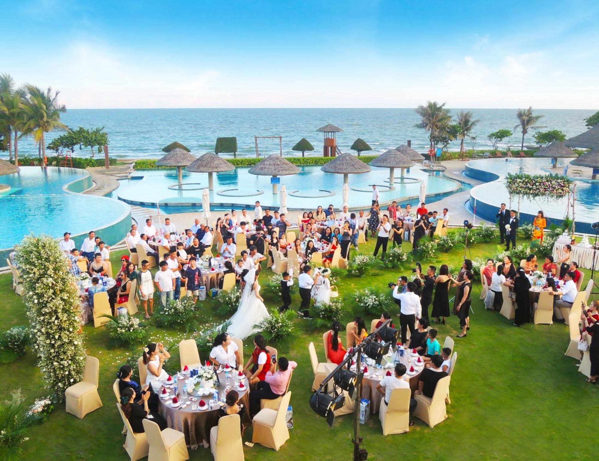 Vietsovpetro Ho Tram Beach Resort & Spa Kültér fotó